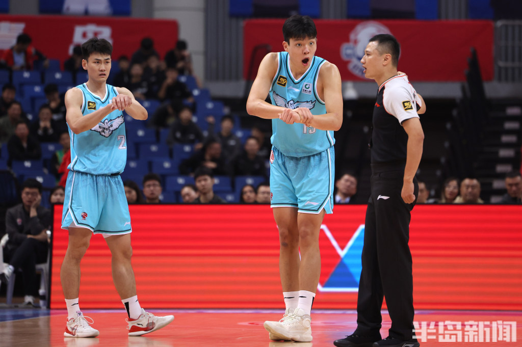 爱游戏投注-青岛男篮再取胜利，全队实力突出击败对手的简单介绍