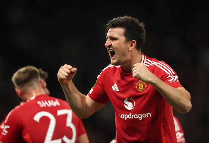 爱游戏官网入口-曼联客战破诅咒，超越欧冠半决赛关隘的简单介绍