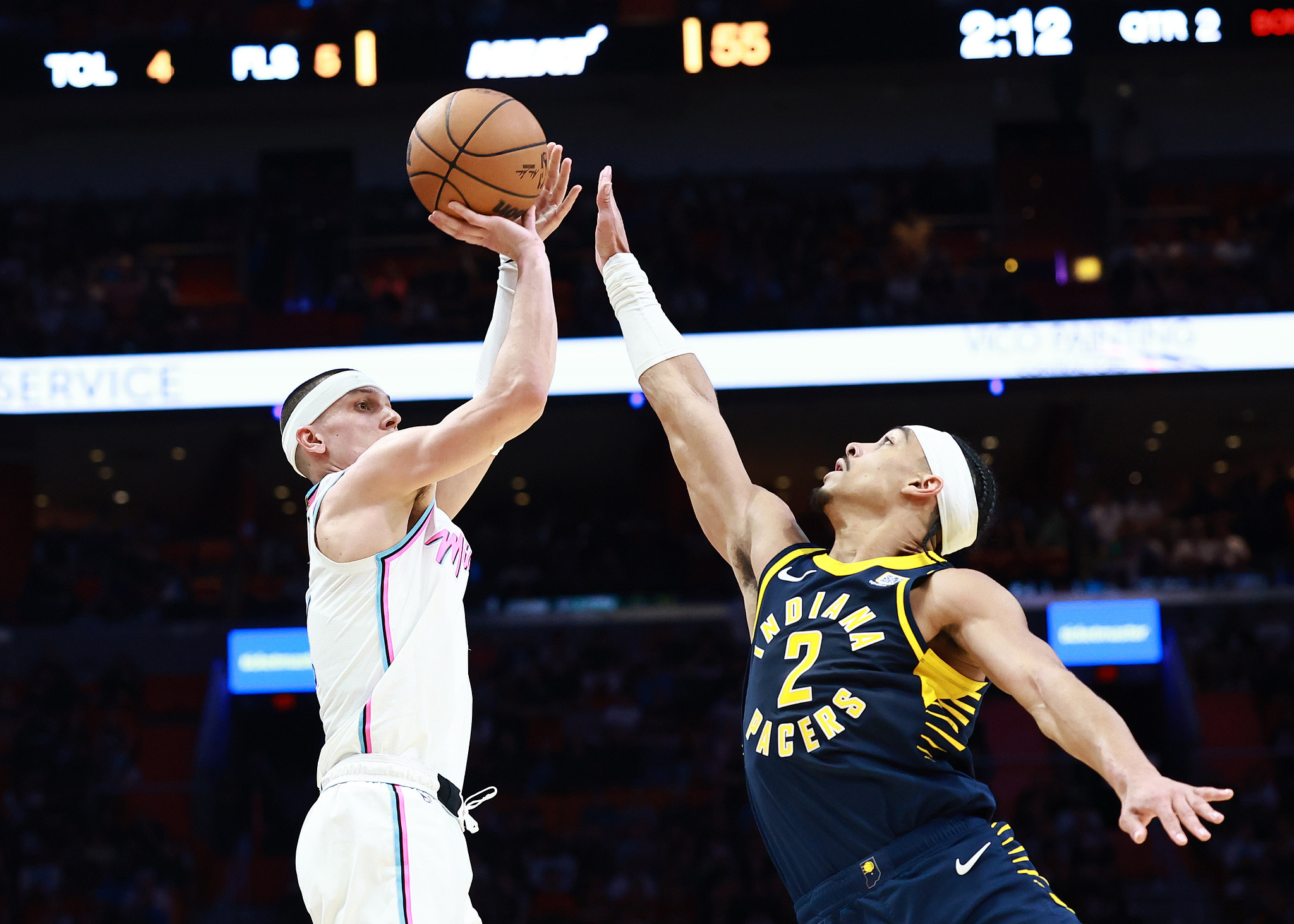 爱游戏官网app-热火球员锐意进取阵容齐整战术明智取胜