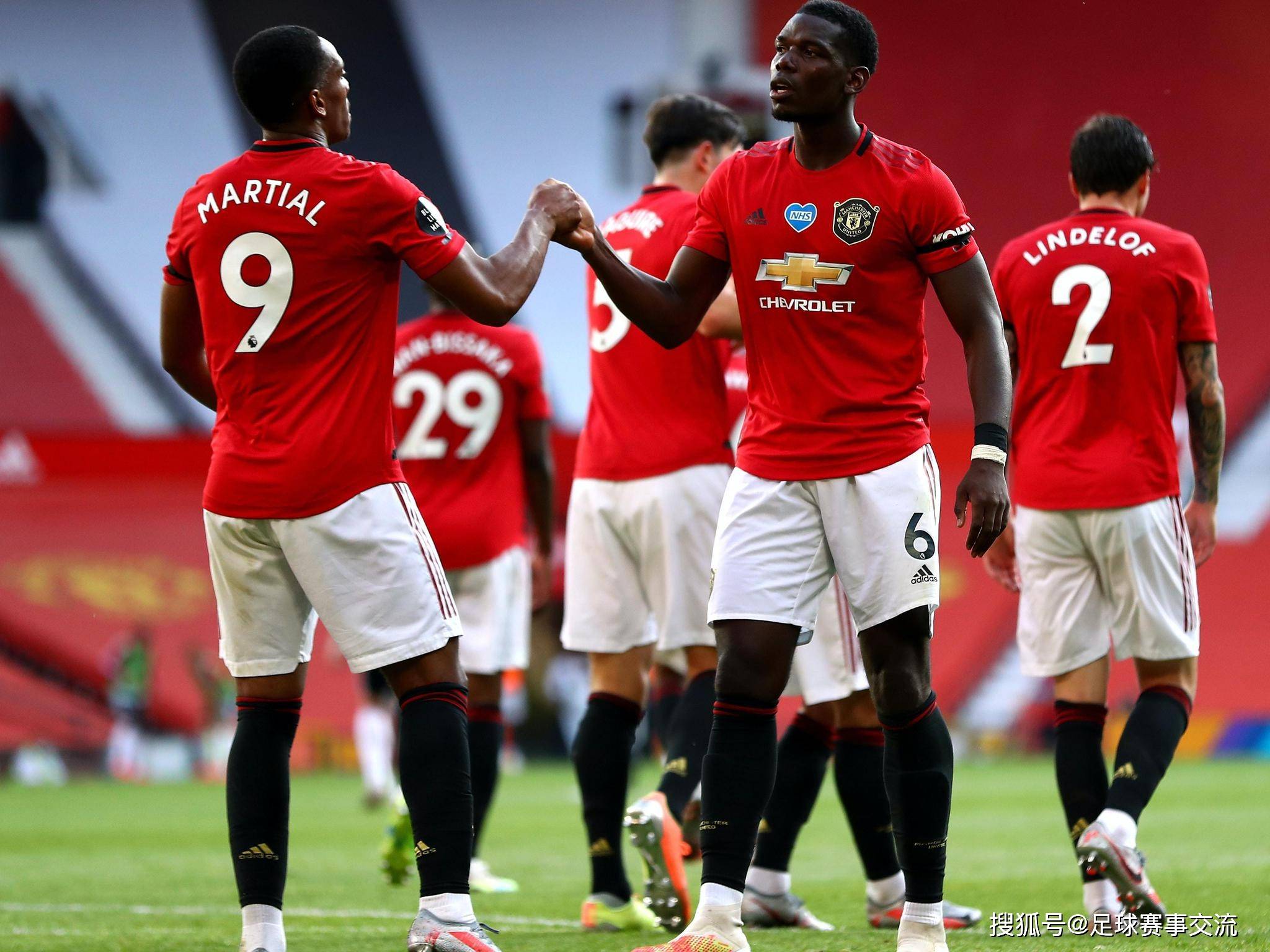 爱游戏入口-曼联队在比赛中碾压对手，取得胜利晋级