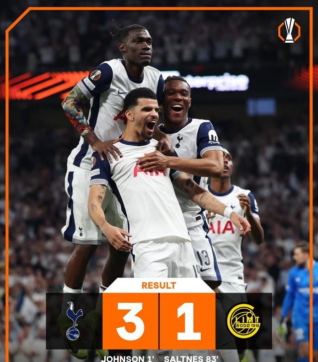 曼联队在比赛中碾压对手,取得胜利晋级 曼联队在比赛中碾压对手,取得胜利晋级