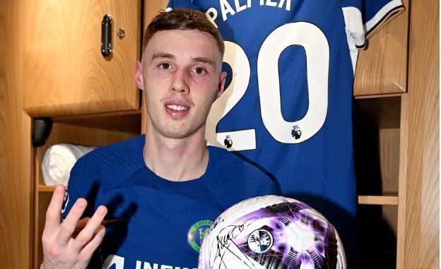 爱游戏官方-欧战中一位球员的惊人表现赢得掌声