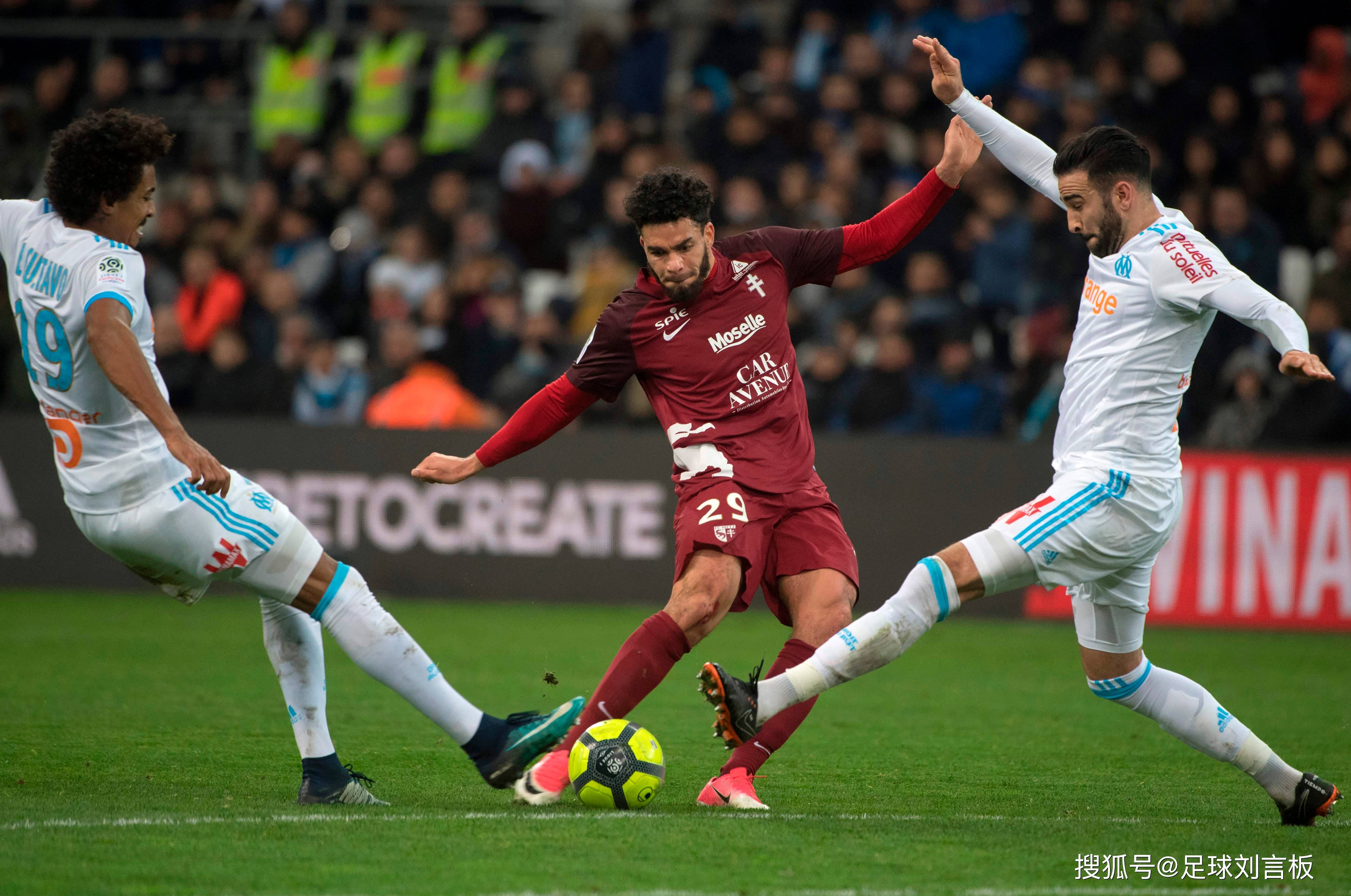 爱游戏链接-包含圣埃蒂安队在主场表现出色，大胜对手，雄起法甲联赛的词条