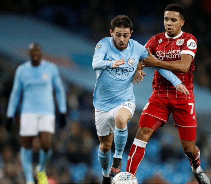 考文垂城客场失利,遭遇挫败 考文垂城客场失利,遭遇挫败