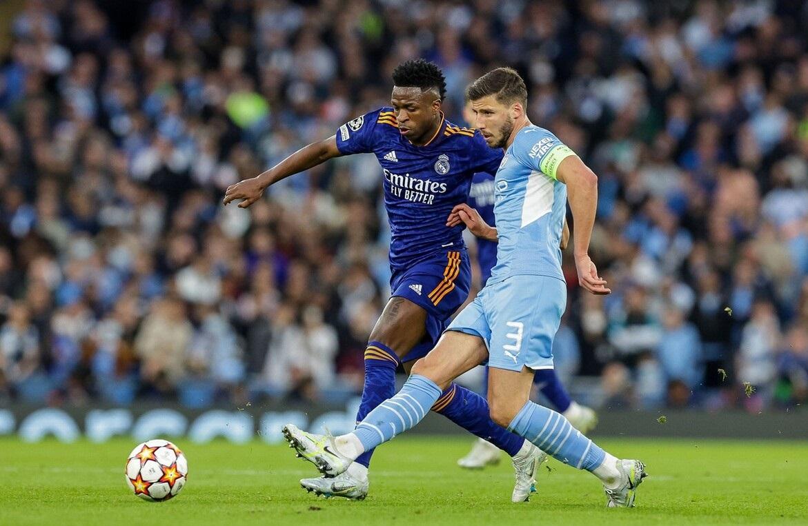 爱游戏亚洲官网-曼联对阵皇马：顶级强强对话