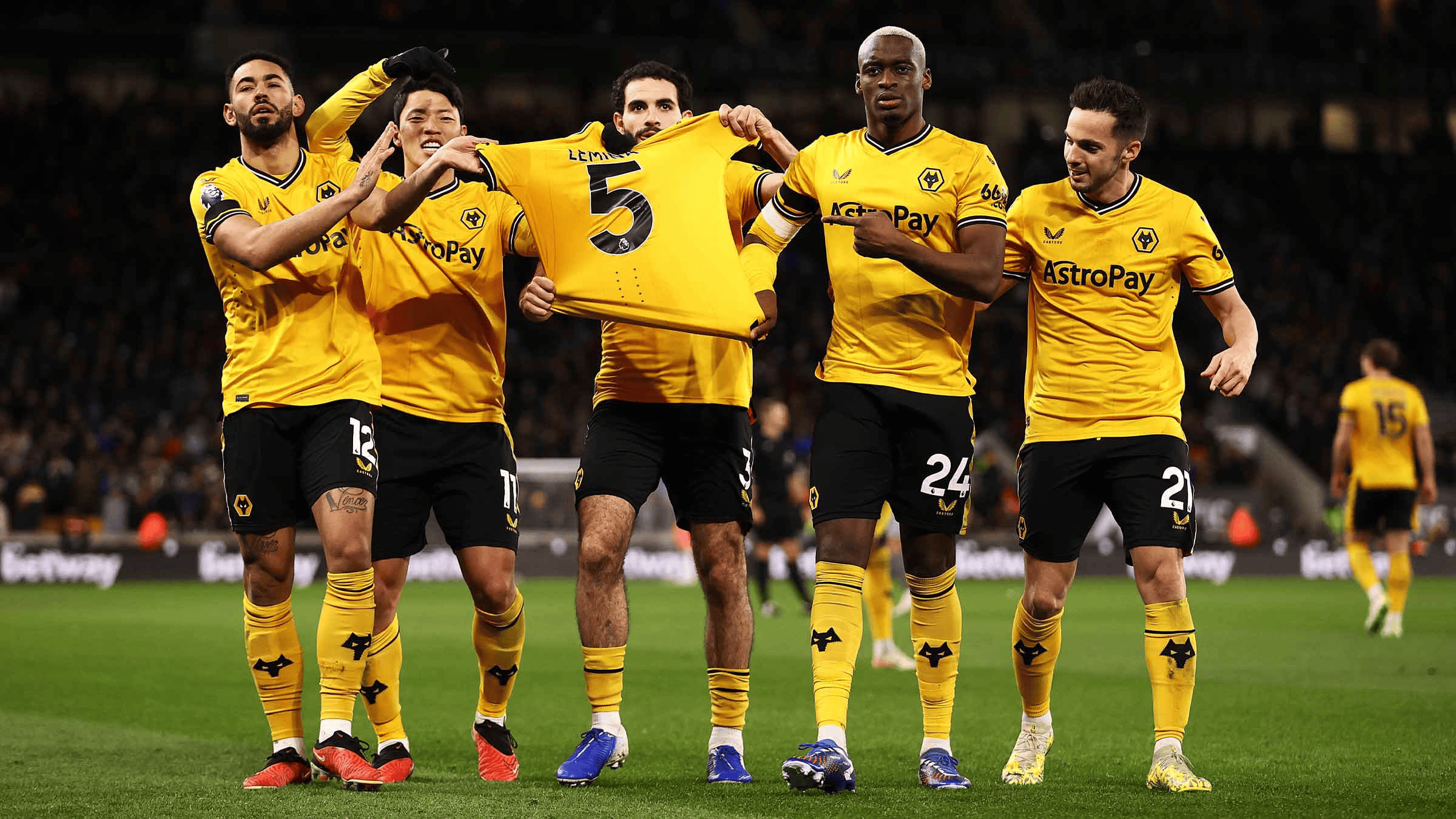 狼队客场大胜，英超保级形势出现一线希望