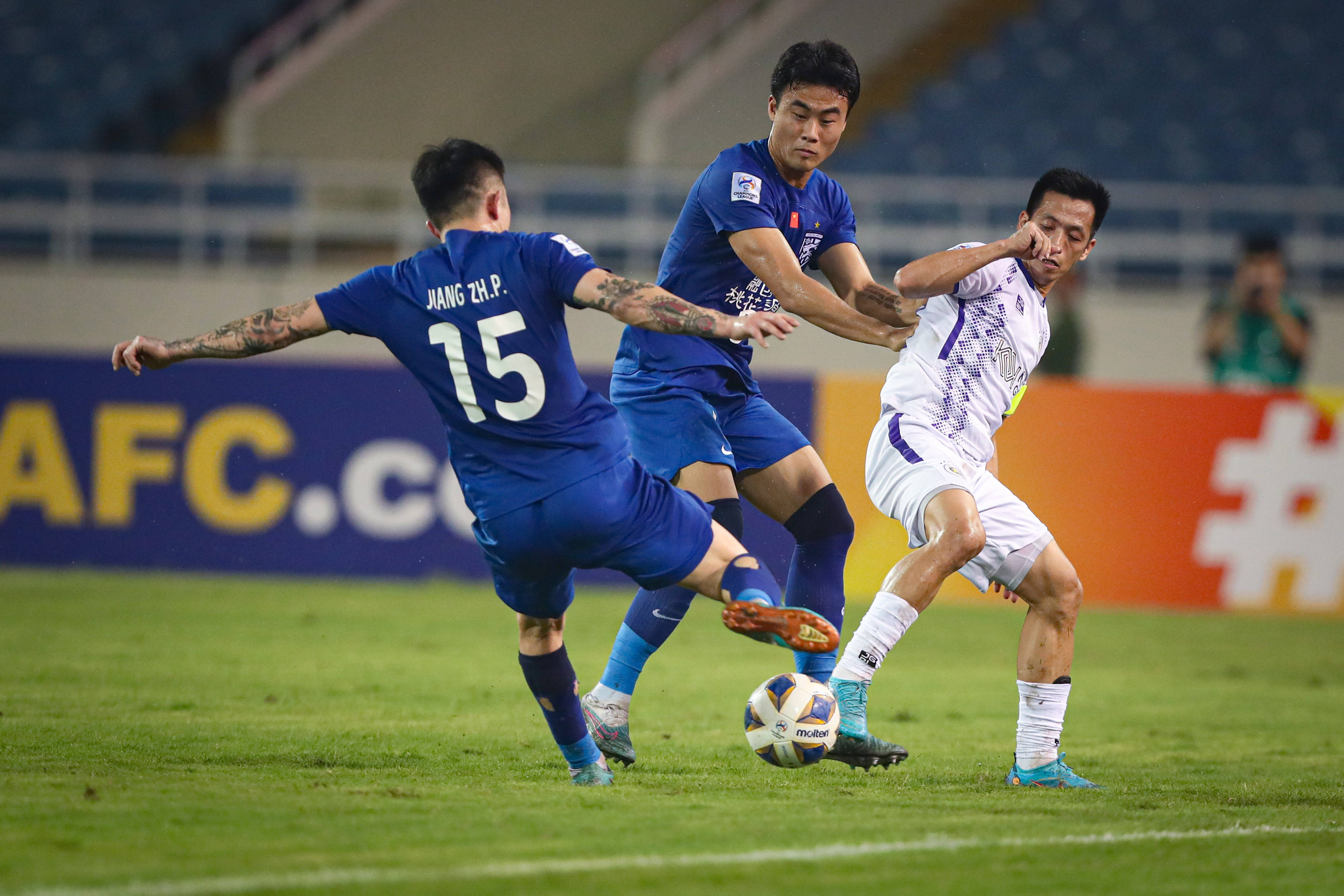 爱游戏官方-关于主场之利！中超比赛中球队在主场全取三分的信息