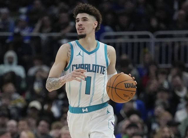 爱游戏网站-包含黄蜂队新秀拉梅洛·鲍尔因伤缺席本赛季比赛的词条