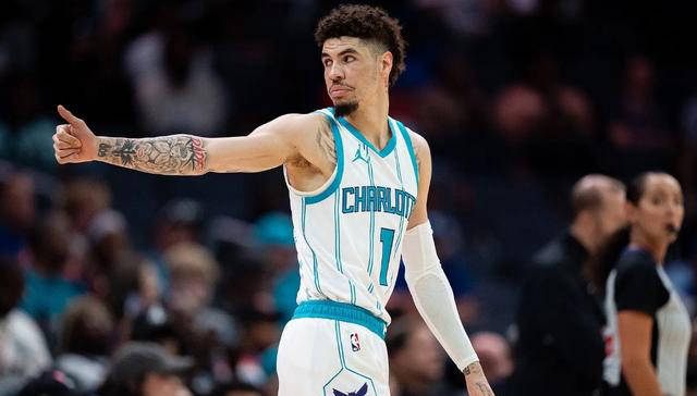 包含黄蜂队新秀拉梅洛·鲍尔因伤缺席本赛季比赛的词条 包含黄蜂队新秀拉梅洛·鲍尔因伤缺席本赛季比赛的词条