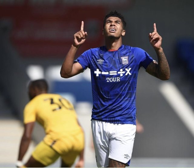 朴茨茅斯青训球员表现亮眼备战下一场比赛的简单介绍