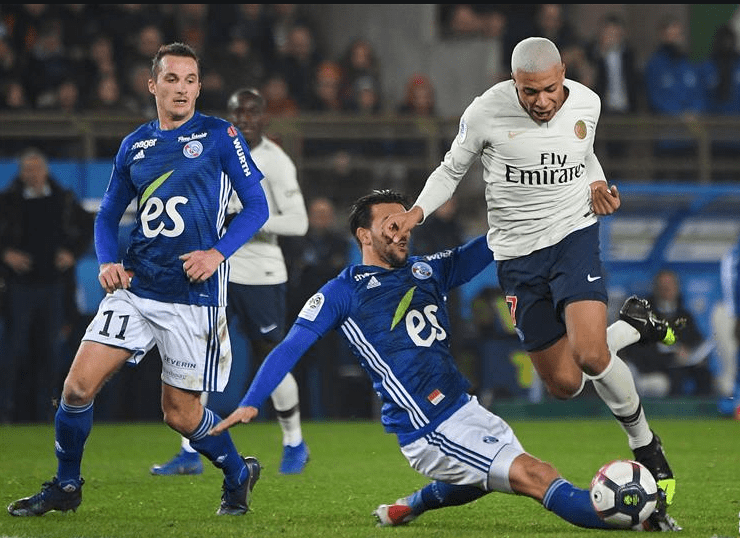 爱游戏网页版-关于斯特拉斯堡战平对手，保住不败纪录的信息