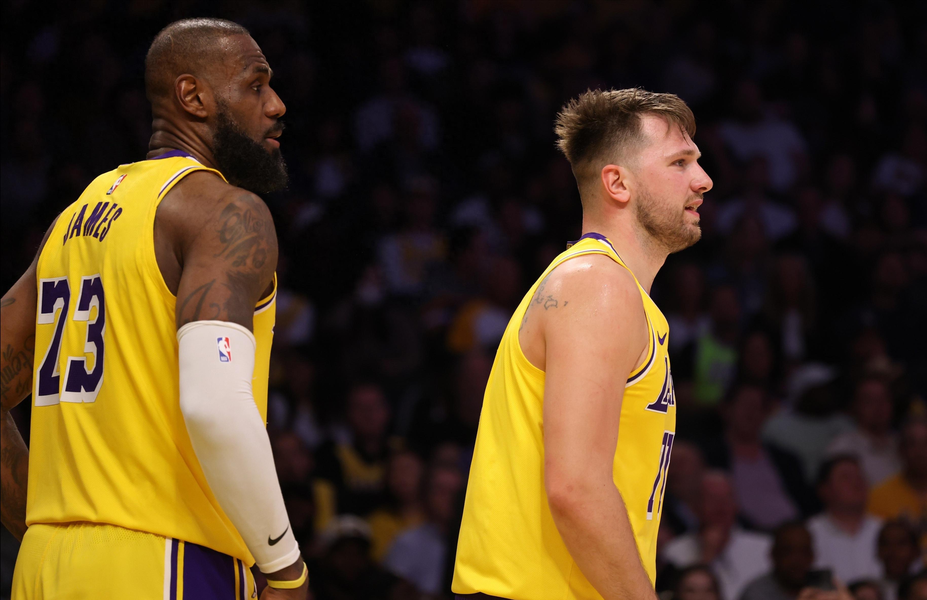 爱游戏登录-公牛遭逆转湖人，勇士表现抢眼